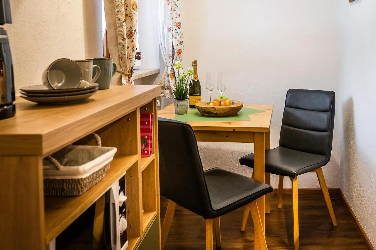 Ferienwohnung Bergfrieden Крун Апартаменты