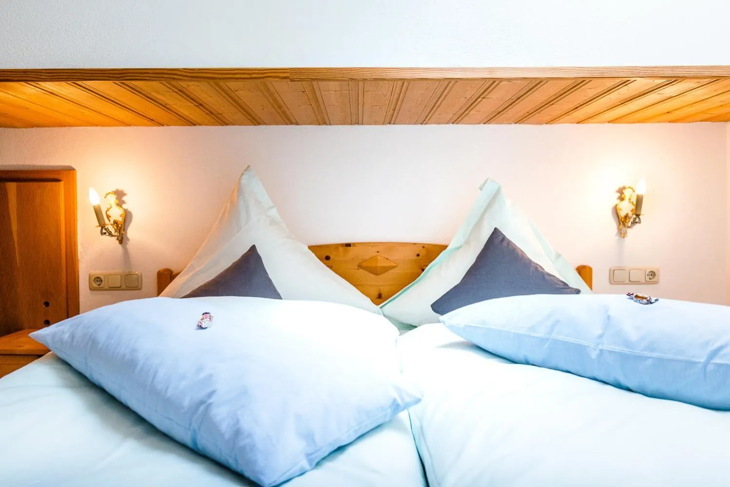Апартаменты Ferienwohnung Bergfrieden Крун