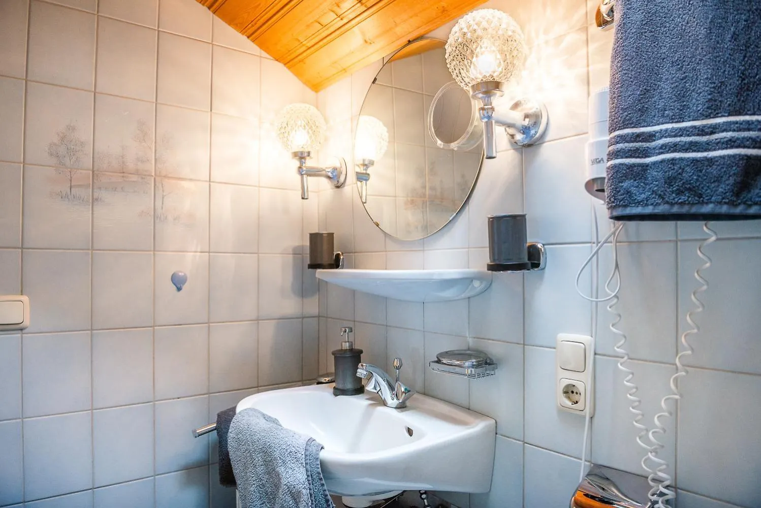 Ferienwohnung Bergfrieden Крун